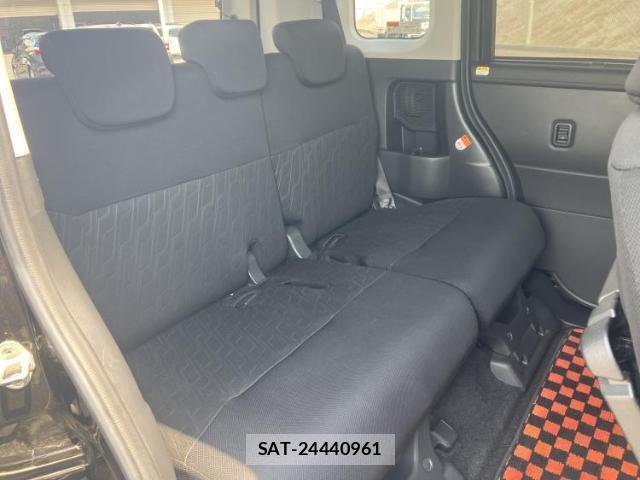 Toyota ROOMY 2018-07 8857036-4