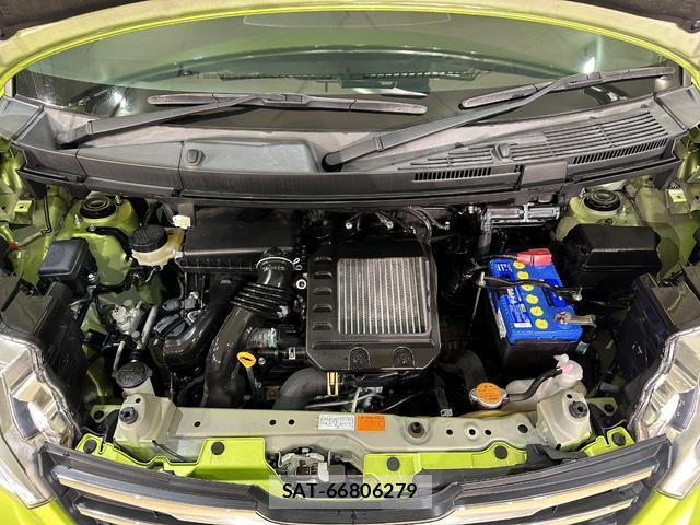 Toyota ROOMY 2016-11 8857129-18