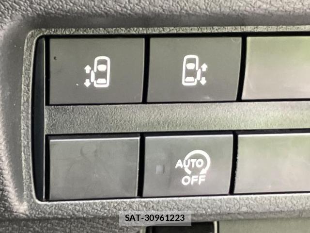 Nissan ROOX 2021-06 8854294-13