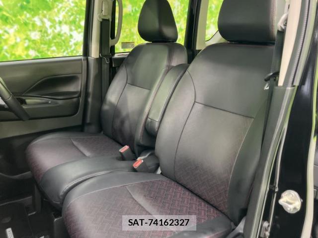 Nissan ROOX 2024-02 8854754-5