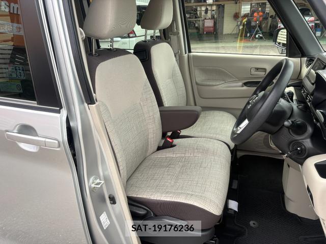 Nissan ROOX 2022-08 8854874-11