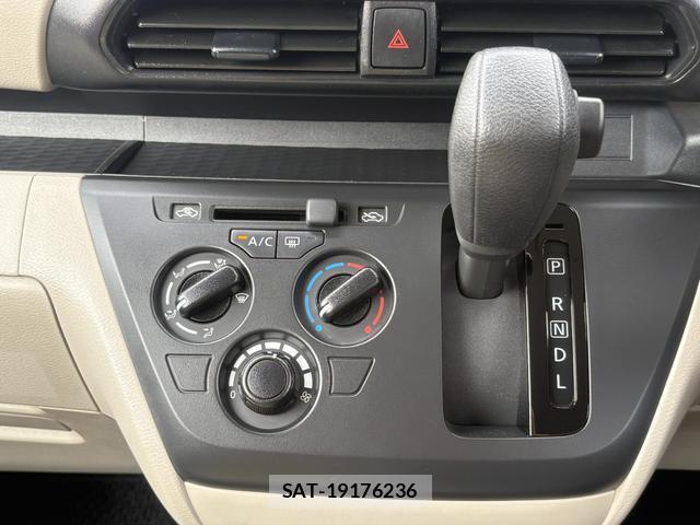 Nissan ROOX 2022-08 8854874-18