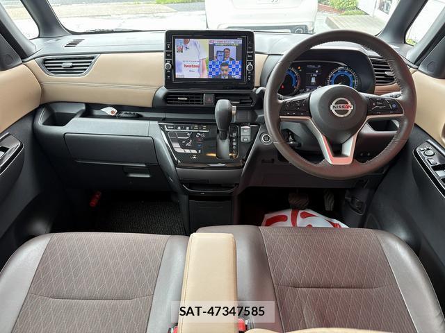 Nissan ROOX 2020-09 8855014-1