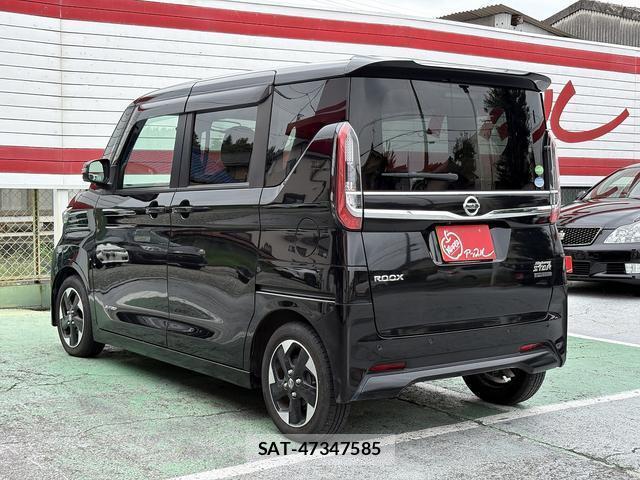Nissan ROOX 2020-09 8855014-15