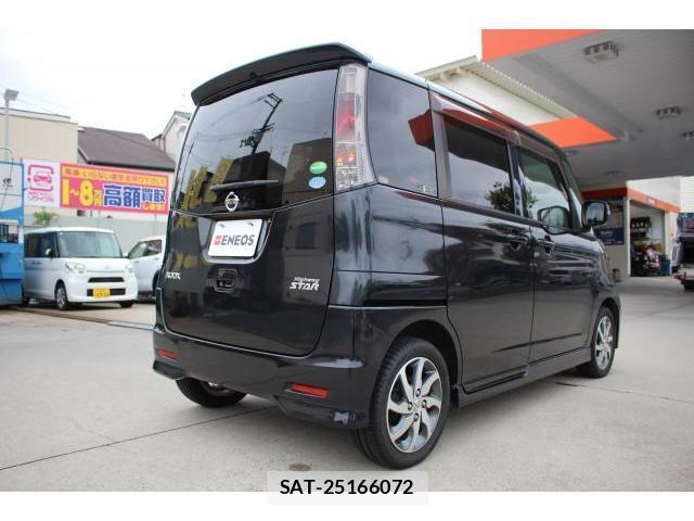 Nissan ROOX 2013-01 8855142-1
