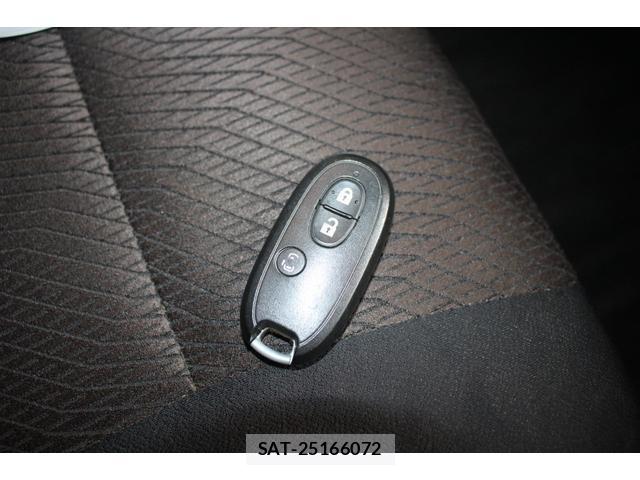 Nissan ROOX 2013-01 8855142-10