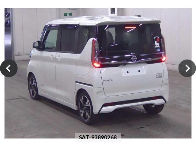 Nissan ROOX 2021-10 8856130-1
