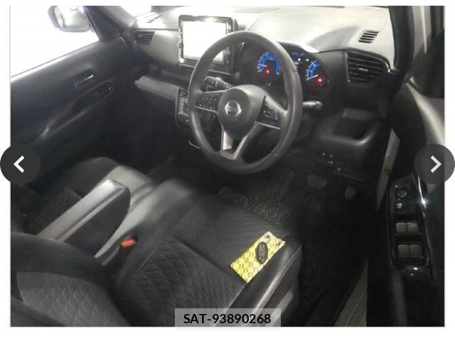 Nissan ROOX 2021-10 8856130-2