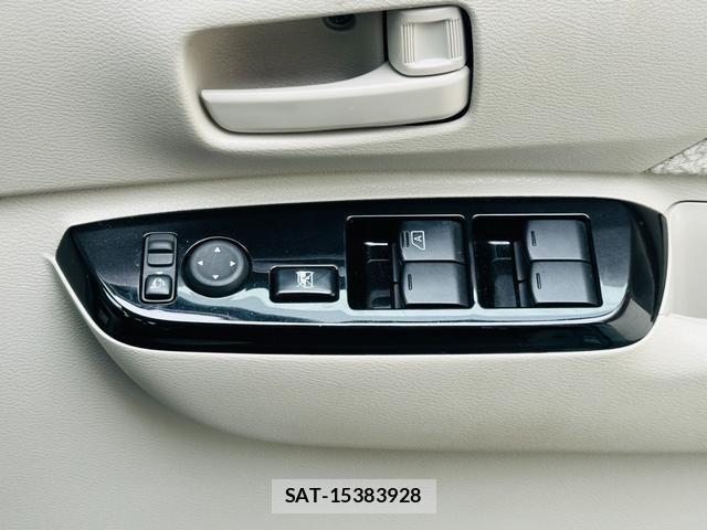 Nissan ROOX 2022-07 8856811-14