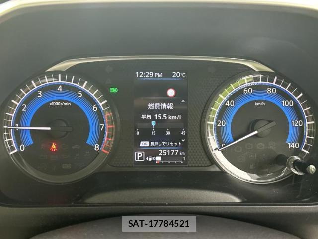 Nissan ROOX 2023-10 8856919-12