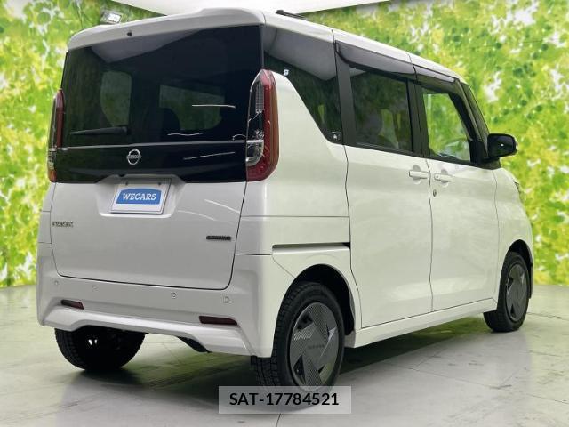 Nissan ROOX 2023-10 8856919-2