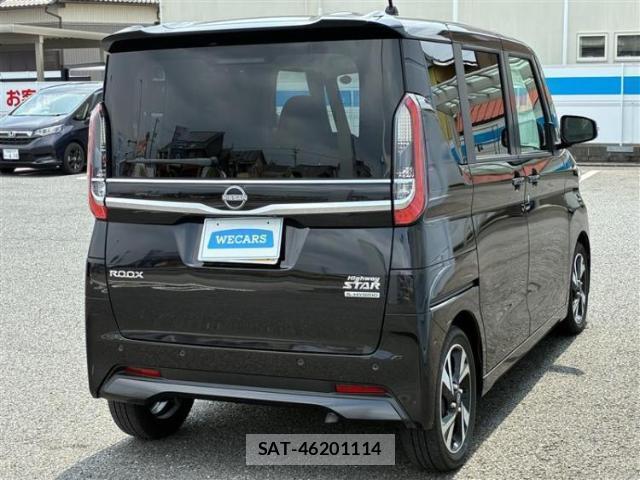 Nissan ROOX 2023-12 8856964-2