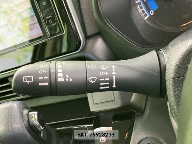 Nissan ROOX 2023-12 8856966-16
