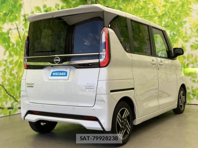 Nissan ROOX 2023-12 8856966-2