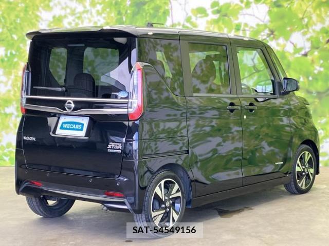 Nissan ROOX 2021-10 8857020-2