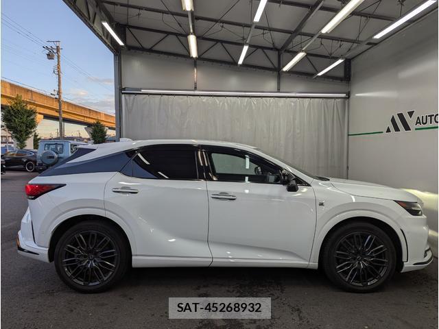 Lexus RX 2023-07 8853971-17
