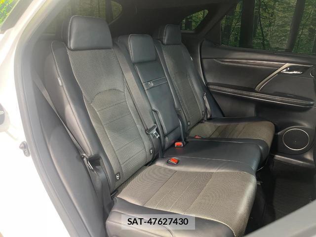 Lexus RX 2019-09 8854518-8