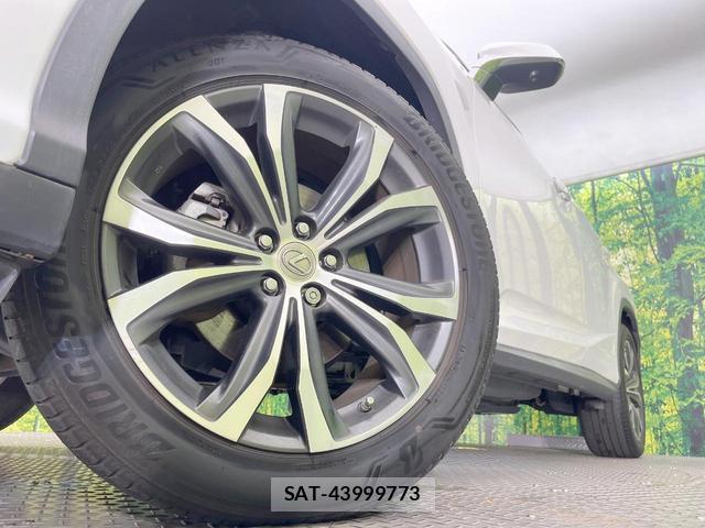 Lexus RX 2015-11 8854630-12