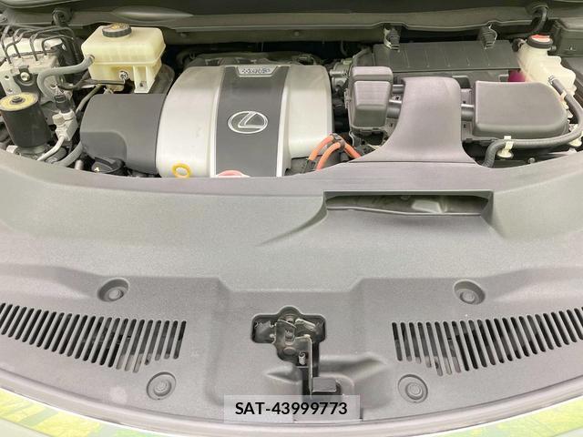 Lexus RX 2015-11 8854630-17
