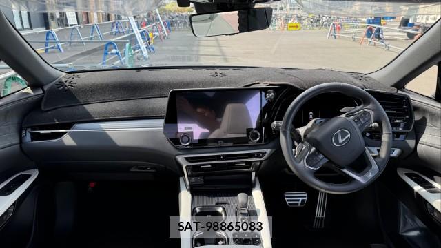 Lexus RX 2026-01 8855356-2