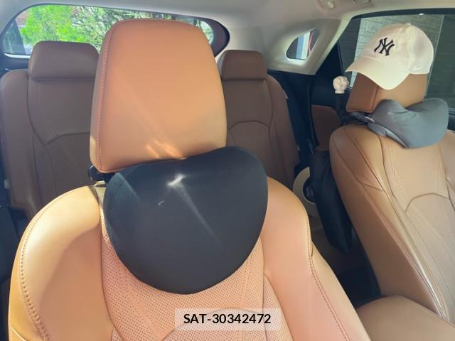 Lexus RX 2020-10 8856744-9
