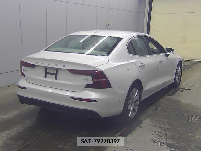 Volvo S60 2019-11 8855457-1