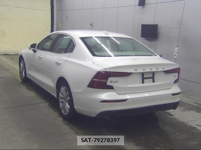 Volvo S60 2019-11 8855457-4