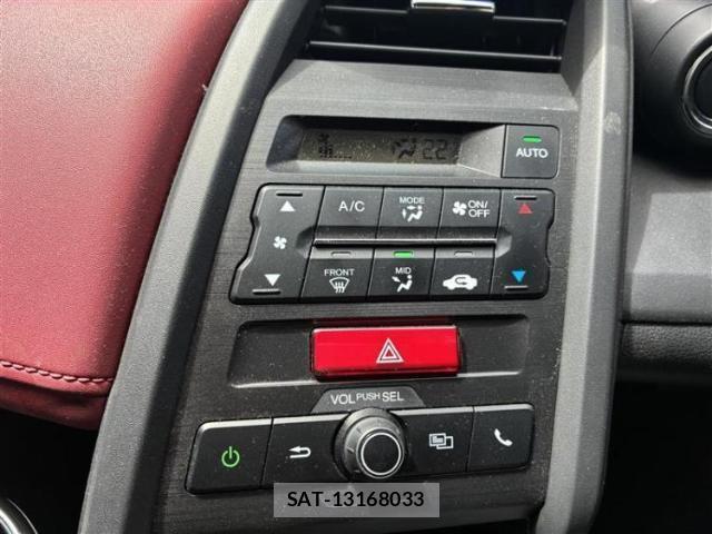 Honda S660 2018-07 8853826-11