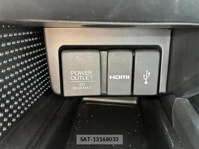 Honda S660 2018-07 8853826-12