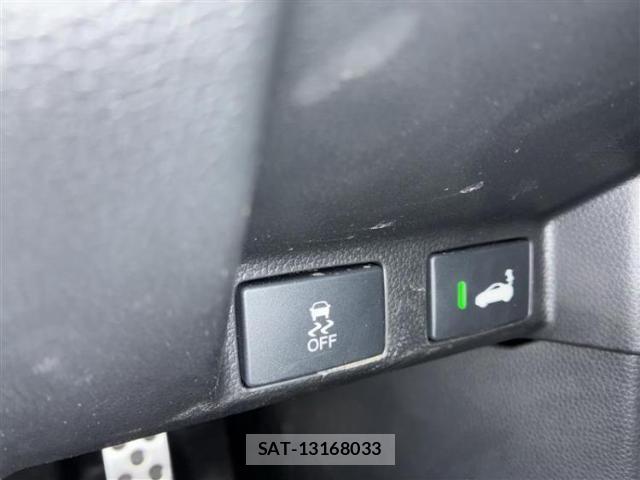 Honda S660 2018-07 8853826-16