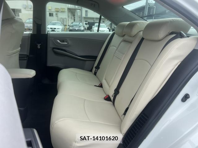 Toyota SAI 2010-07 8856076-12