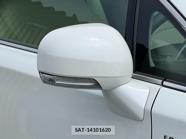 Toyota SAI 2010-07 8856076-14