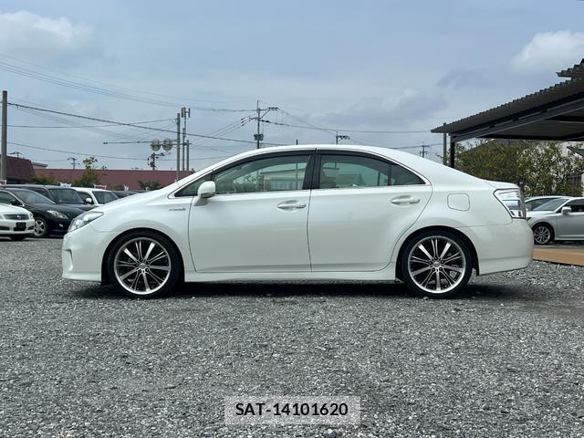 Toyota SAI 2010-07 8856076-15