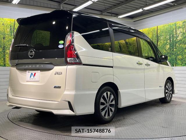 Nissan SERENA 2017-04 8854399-17