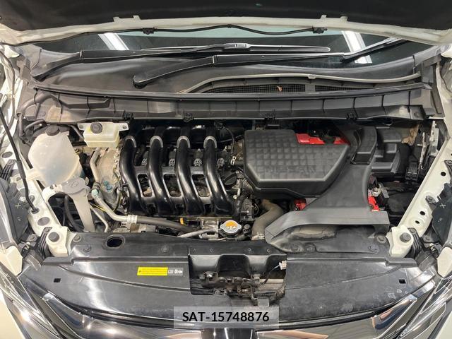 Nissan SERENA 2017-04 8854399-18