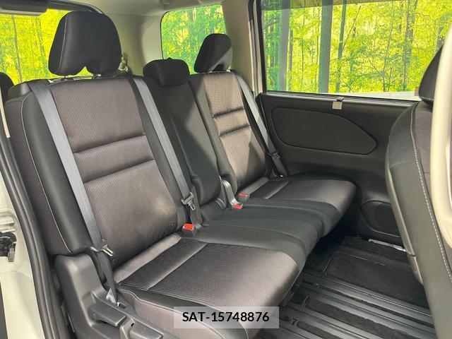 Nissan SERENA 2017-04 8854399-8