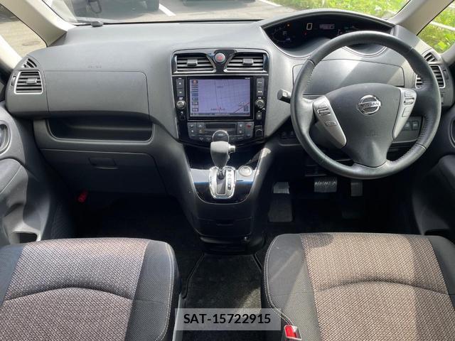 Nissan SERENA 2016-01 8854426-1