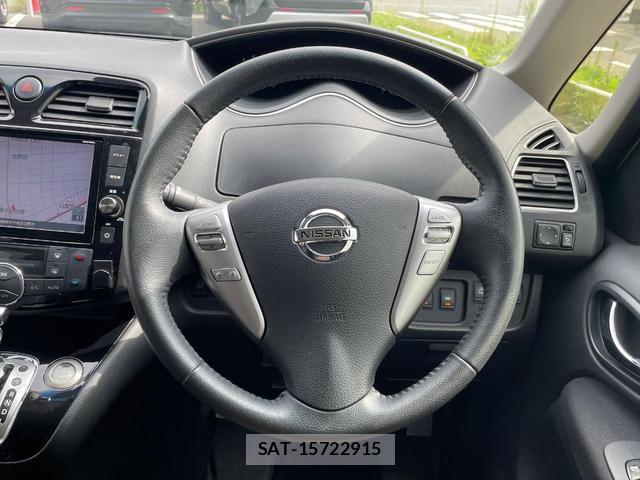 Nissan SERENA 2016-01 8854426-11
