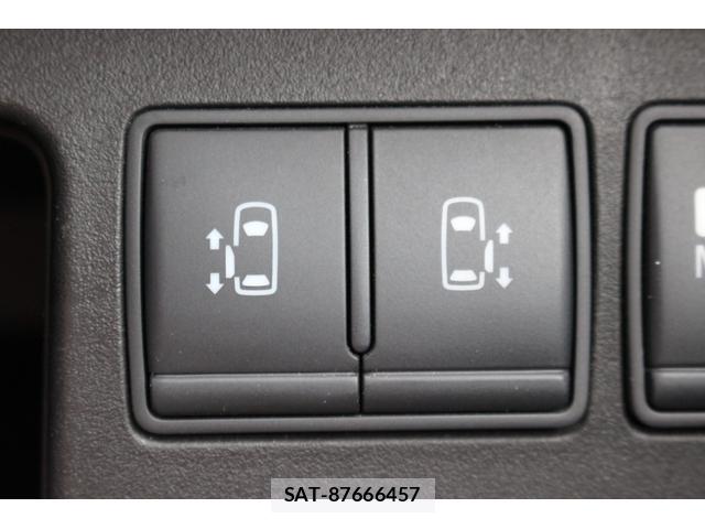 Nissan SERENA 2012-01 8854599-13