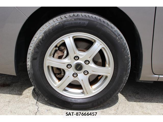 Nissan SERENA 2012-01 8854599-19