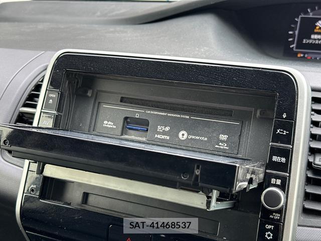 Nissan SERENA 2016-08 8854883-5