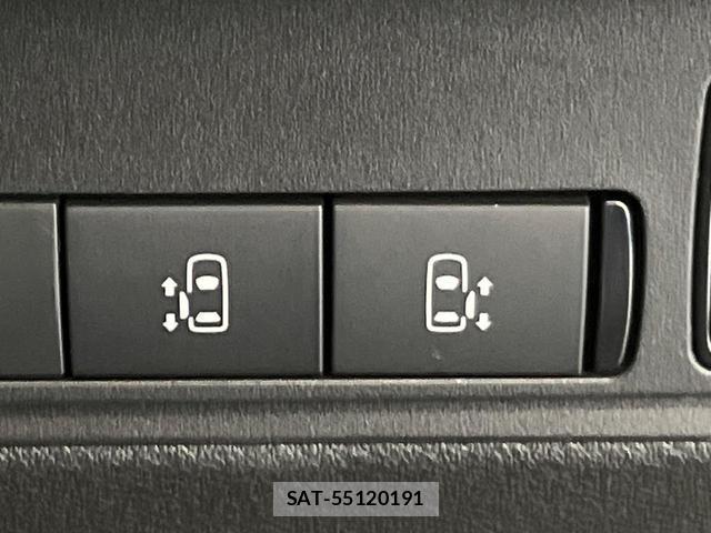 Nissan SERENA 2024-05 8854893-2