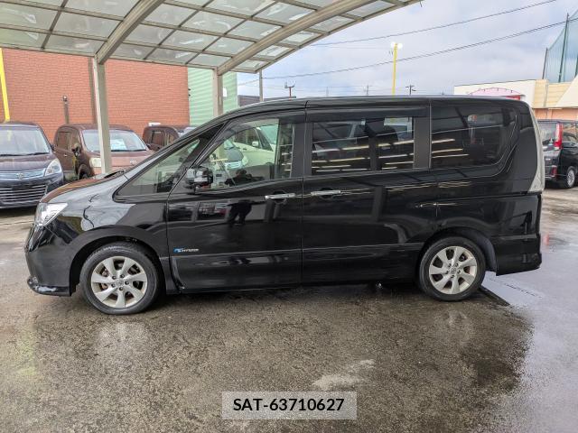 Nissan SERENA 2013-07 8855128-11