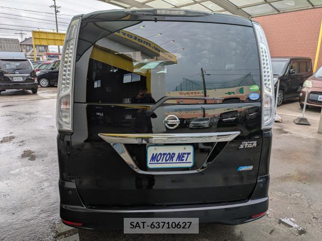 Nissan SERENA 2013-07 8855128-13