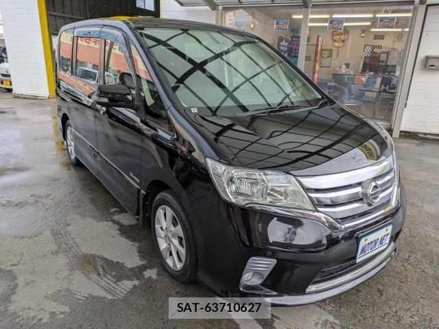 Nissan SERENA 2013-07 8855128-9