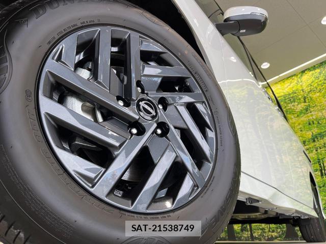 Nissan SERENA 2026-07 8855171-13