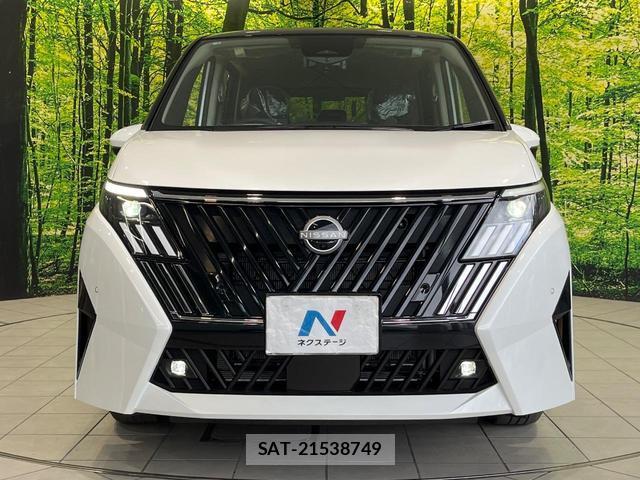 Nissan SERENA 2026-07 8855171-14