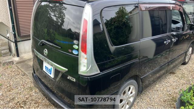 Nissan SERENA 2011-06 8855318-12