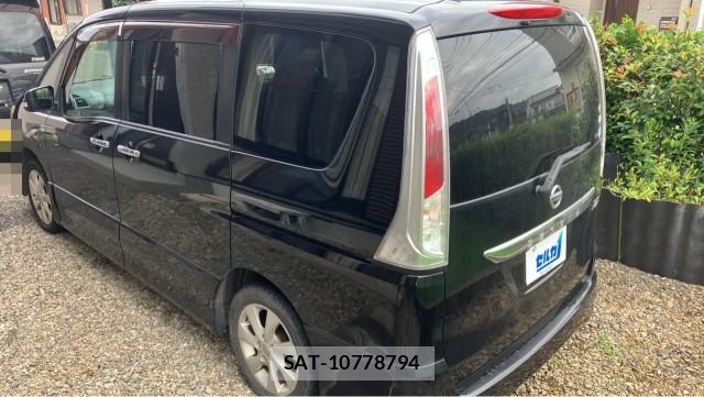 Nissan SERENA 2011-06 8855318-13