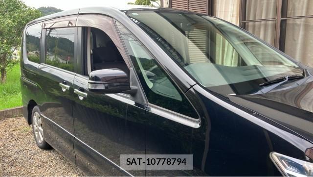Nissan SERENA 2011-06 8855318-3